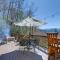 Beautiful Bryson City Home with Hot Tub and Mtn Views!