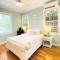 Westwinds Inn