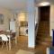 Cosy Apartment in L Escala, 7 mins walk to the closest beach, Riells