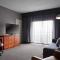Courtyard by Marriott St. Louis Downtown West