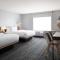 TownePlace Suites By Marriott Milwaukee West Bend - West Bend