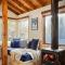 HAY SHED Chalet, alpine-getaways