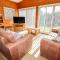 Watersview Lodge