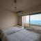 海まで徒歩1分。最上階の角部屋！アクセス抜群オーシャンビュー でのんびりSTAY - Agarii