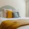 Centrally Located 3BR Overton Square Fast WiFi Free Parking Yes Pets - Мемфіс
