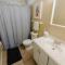 Centrally Located 3BR Overton Square Fast WiFi Free Parking Yes Pets - Мемфіс