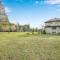 Beautiful 3-bedroom Suite on 1 Acre - Maple Ridge District Municipality