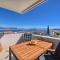 Villa Ming - pool, sea-view and peace