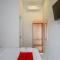 RedDoorz near Kawasan Simpang Lima Area - 三宝垄