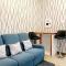Anne and Gie 1 BR Condo Unit with kitchenette in Trees Residences SMDC - 马尼拉