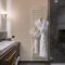 Les Suites de lIle Barbe