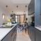 Luxurious Green Point Getaway