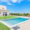 Villa Albaimar with swimming pool and garden