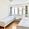 City Apartment - close to town - by PA