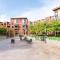 Upper Floor w Courtyard View 550