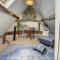 Loft Cottage by Spa Town Property - 2 Bed Tudor Retreat Near to Stratford-upon-Avon, Warwick & Solihull - Stratford-upon-Avon