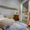 Loft Cottage by Spa Town Property - 2 Bed Tudor Retreat Near to Stratford-upon-Avon, Warwick & Solihull