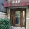 Wrigleyville Home away from Home! 5 mins from downtown! steps from Lake!! Cozy!