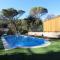 Casa con piscina cerca de Girona - Girona