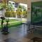 Setia Residen Semi-D two half storey 5 Bedrooms unlimited wifi - 实兆远