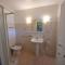 Detached villa with pool, Partial air-conditioning, set in a secure private garden, 800 metres from medieval village - Claviers