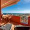2173-Superb apt with amazing seaview