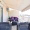 2 level apartment with terrace and Acropolis view - Atény