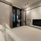 3 Bedroom Art-Nouveau Apartment with Free Parking