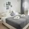 Ajko Homes - Design Apartment - Parkplatz - Balkon - Netflix - 6 Pers
