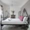 Castle Properties: The Duchess, 3 Bed Family cottage