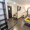 STAY SA Cosy equipped studios available 10 mins from the city! Free WIFI &50" SMART TVs!