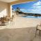 Seafront 5 Bedroom Villa Paradise in Sea Caves