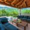 Amazing 4 bedroom villa with Swimming pool and WIFI, family frendly