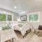 The Tree Cabin, Pleasant Pines, & Cozy Casita