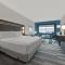Holiday Inn Express & Suites Memorial – CityCentre by IHG