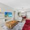 EXCLUSIVE RESORT - OCEANFRONT 2BD 2BA CONDO, HiGH FLOOR, ROOFTOP POOL AND HOT TUB, STEPS TO BEACH