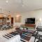 308-303 Beautiful apartments with 3 bedrooms