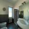 Skyway apartment with private lake view terrace