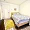 Micro Studio Apartment 10 Minutes Walk to University of Washington - Сіетл