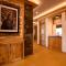 Stone Hedge Hotel