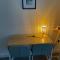 Number 10 Stunning Apartment, Fantastic Location!