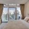 Luxury 3 bedroom apartment in Paramount Midtown - Dubaj