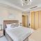 Luxury 3 bedroom apartment in Paramount Midtown - Dubaj