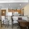 224 Chapel Square condo