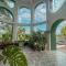 233Poshtel