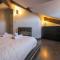 2 bd apartment with sauna in the center of Annecy