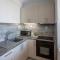 Lucid Dream Apt. |Bozinis