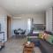 Lucid Dream Apt. |Bozinis