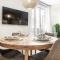 Calm apartment with private patio by REMS - مالقة