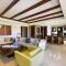 Modern 3BR Condo with Partial Ocean View - Carao - Reserva Conchal Golf Resort